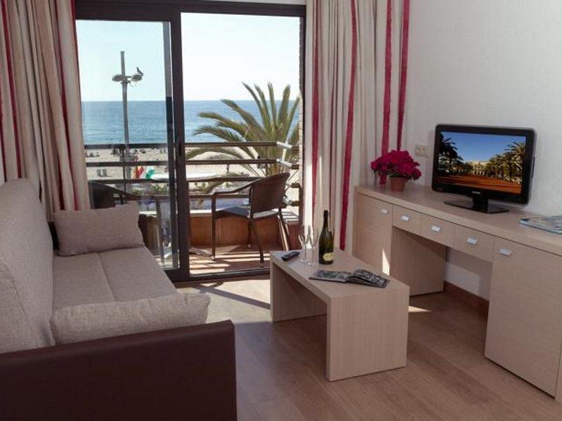 Almirall Apartaments Lloret de Mar Buitenkant foto